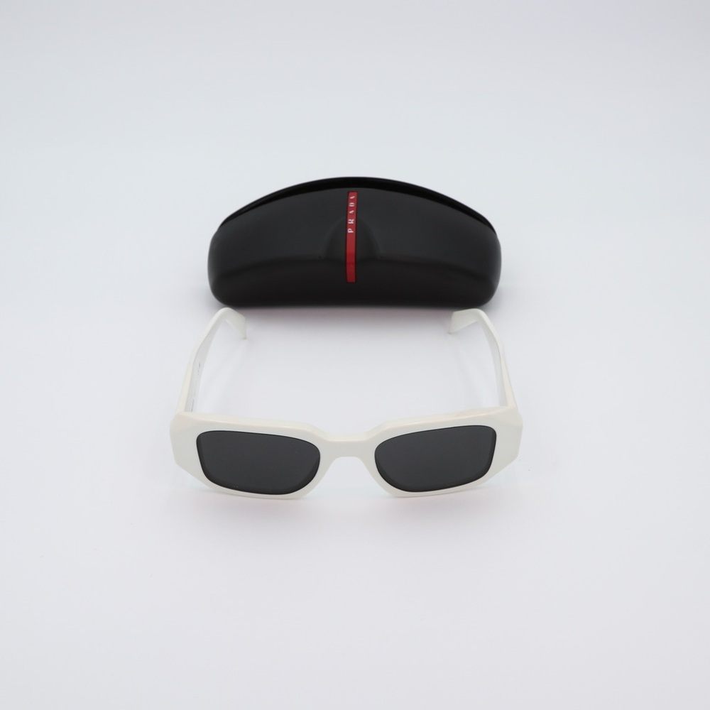 PRADA | Symbole sunglasses - Picture 10 of 17